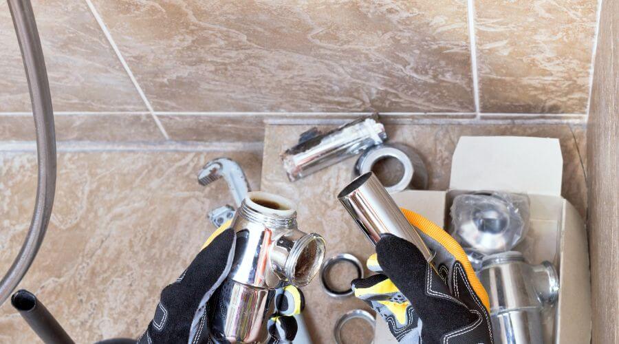 Professional gutter cleaning in Saratoga Springs, NY